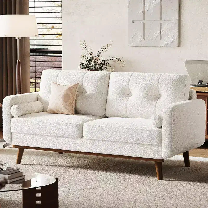 Causeuse de 65 po de style moderne du milieu du siècle avec dossier touffeté et pieds en bois