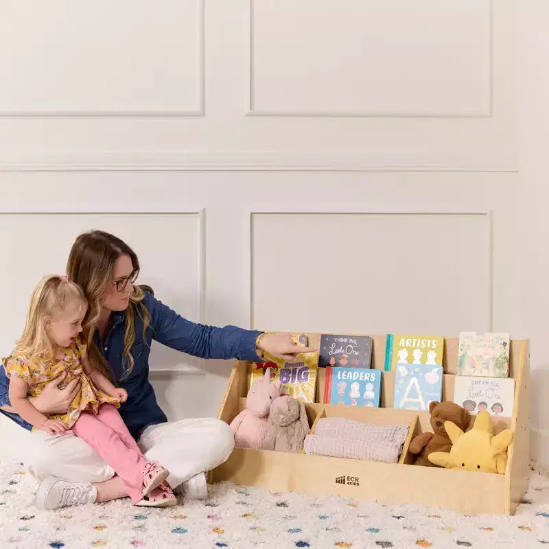 5-Compartment Easy-to-Reach Book Display with Storage