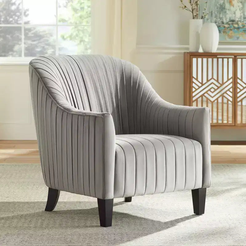 Chaise d'appoint plissée Liam Gray avec pieds noirs